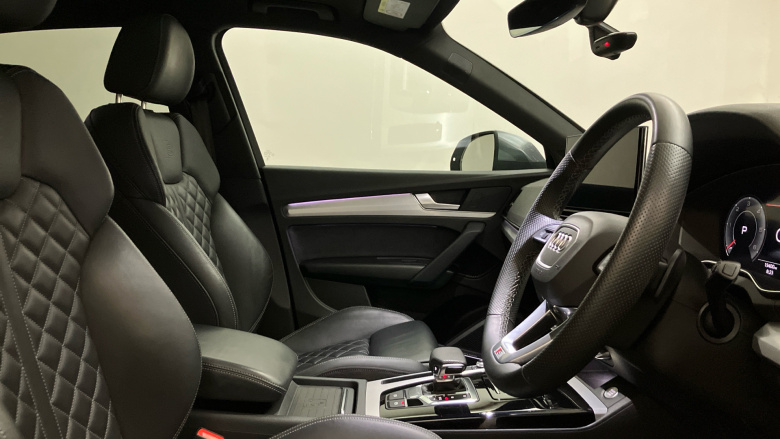 Audi Q5 40 TDI Quattro S Line 5dr S Tronic [Tech Pack Pro] Diesel Estate